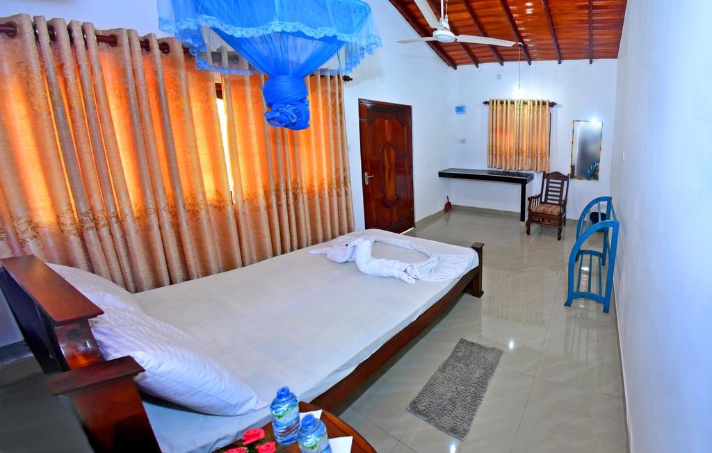 Osanda Guest Bentota Exterior photo